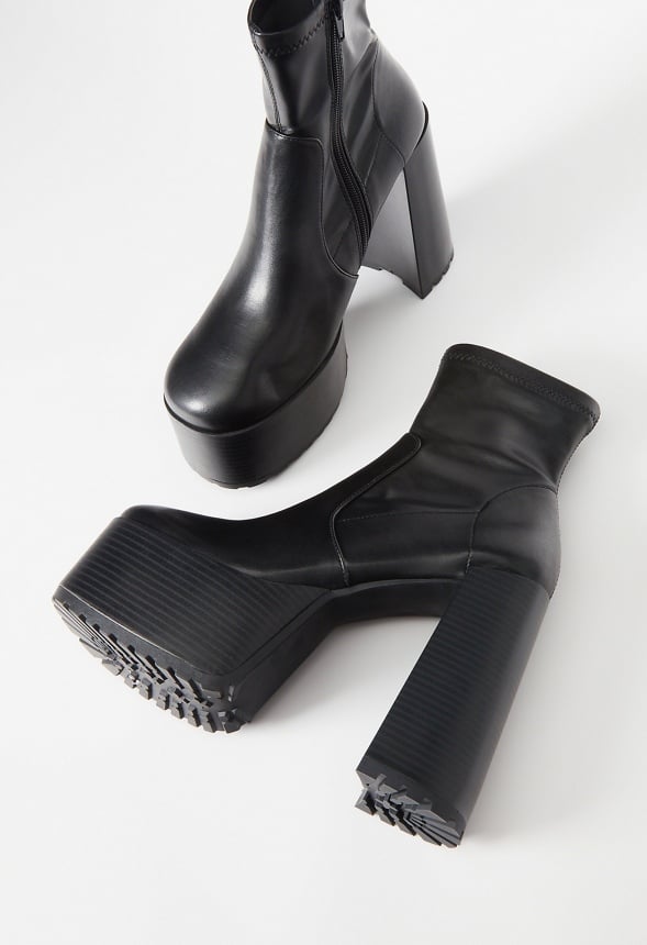Hera Platform Ankle Boot Black