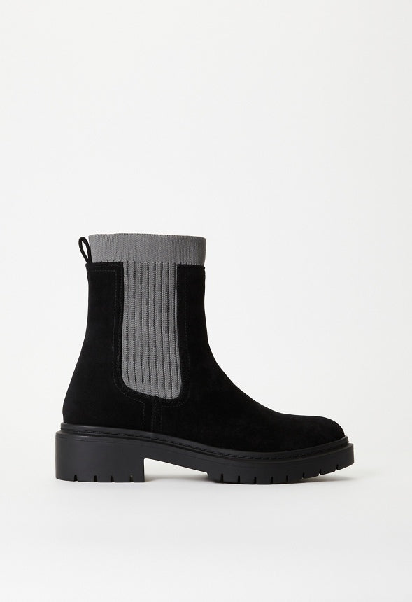 Daiya Chelsea Ankle Boot Black/ Magnet