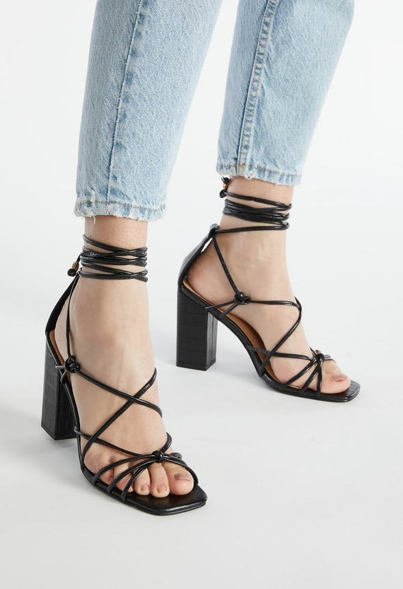 Dimona Strappy Block Heeled Sandal Black