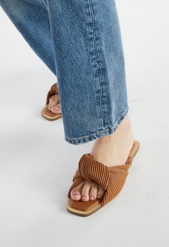 Estelle Flat Slide Sandal Light Tan