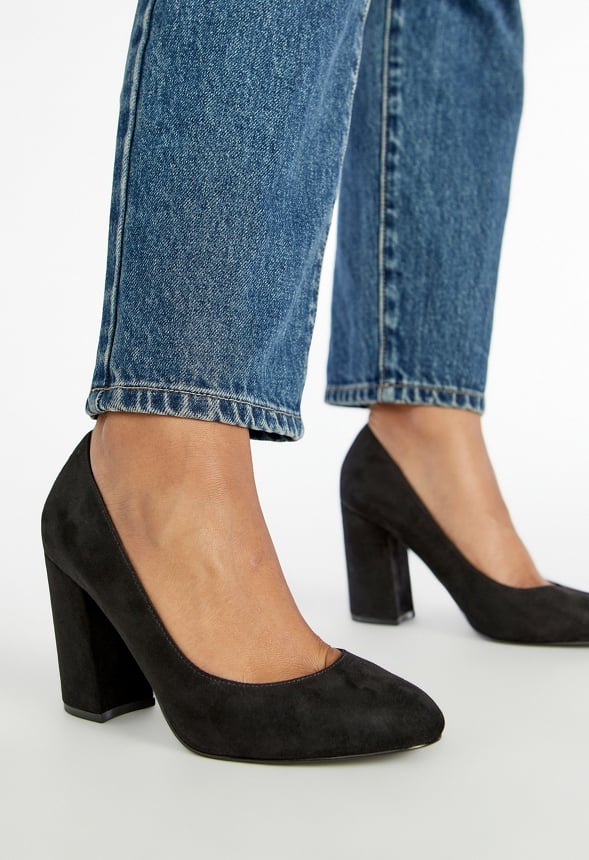 Daphne Block Heel Court Black