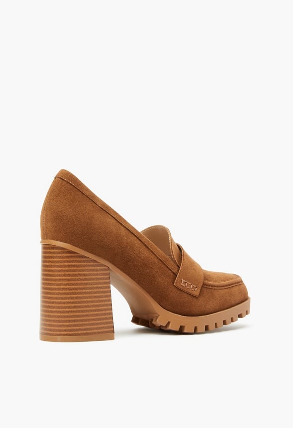 Nora Block Heeled Pump Camel