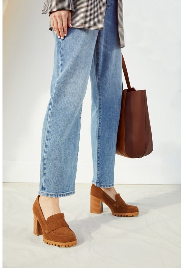 Nora Block Heeled Pump Camel