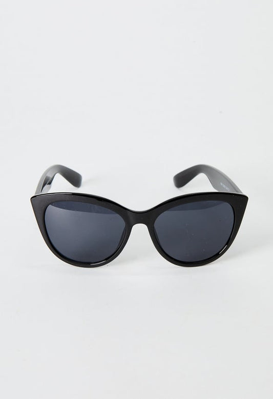 Classic Cateye Sunglasses Black