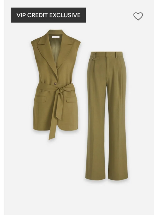 Like Clockwork 2-pc Outfit